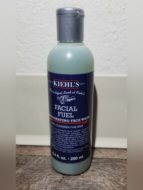 Kiehl's Facial Fuel Energizing Face Wash Gel Cleanser for Men 8.4 fl.oz - 250 ml